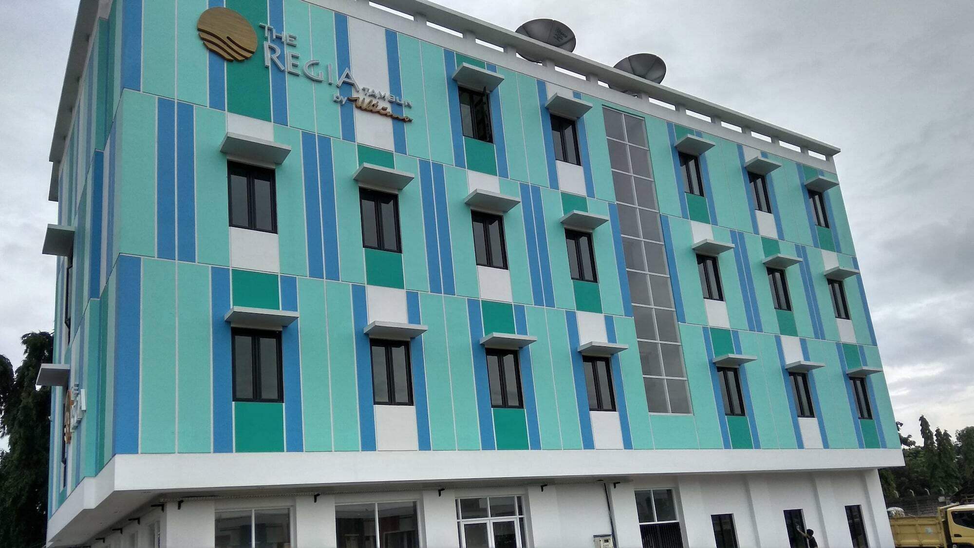 Collection O Bekasi Timur Near Gedung Juang Formerly Regia Tambun Extérieur photo